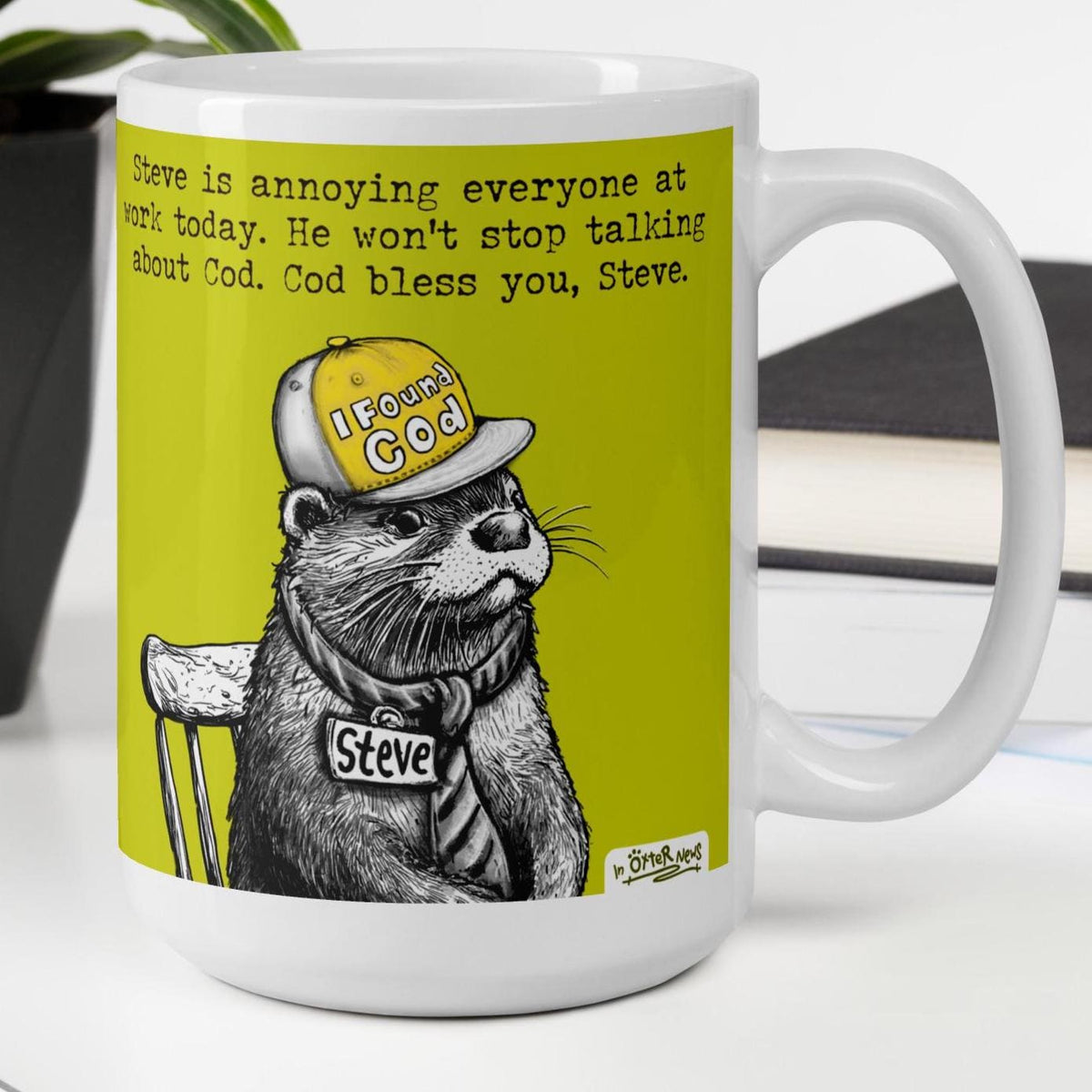 Finding Cod otter mug, 15 oz, with a plant and books