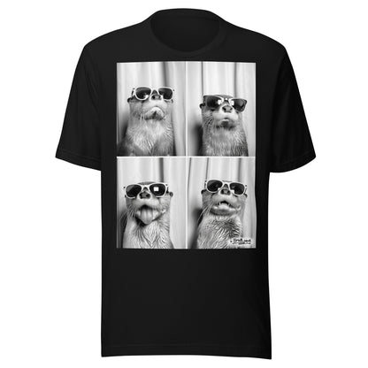 Steve & Brad Visit Brighton otter t-shirt in Black